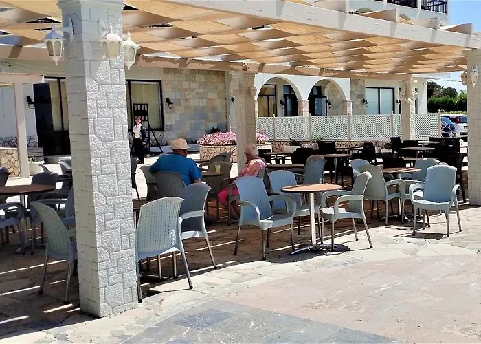 Eleni Apartments Sant George Beach