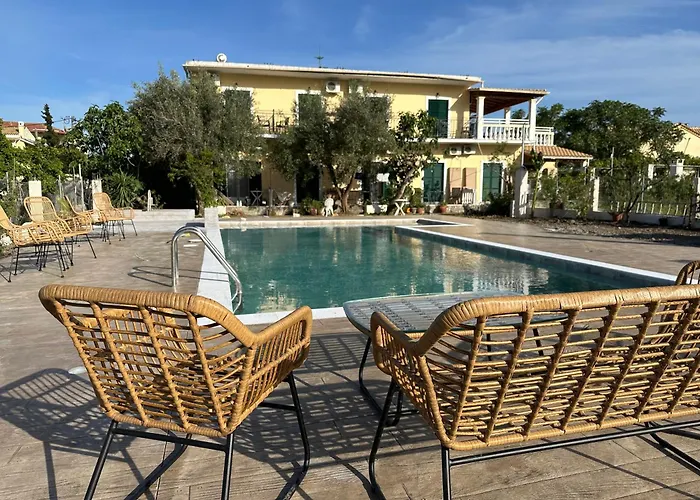 Kapetanios Luxury